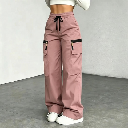 Women’s lightweight loose cargo pants with multiple pockets